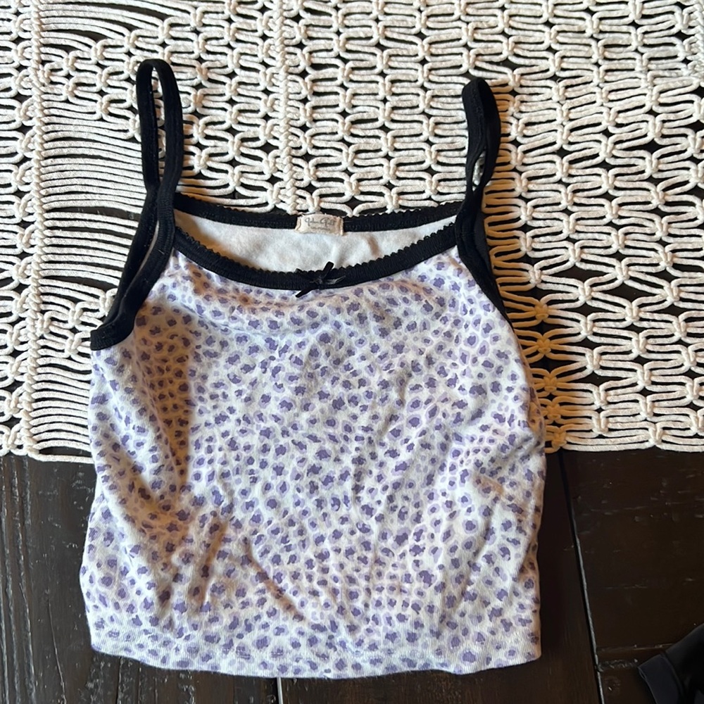 brandy melville cropped tank top